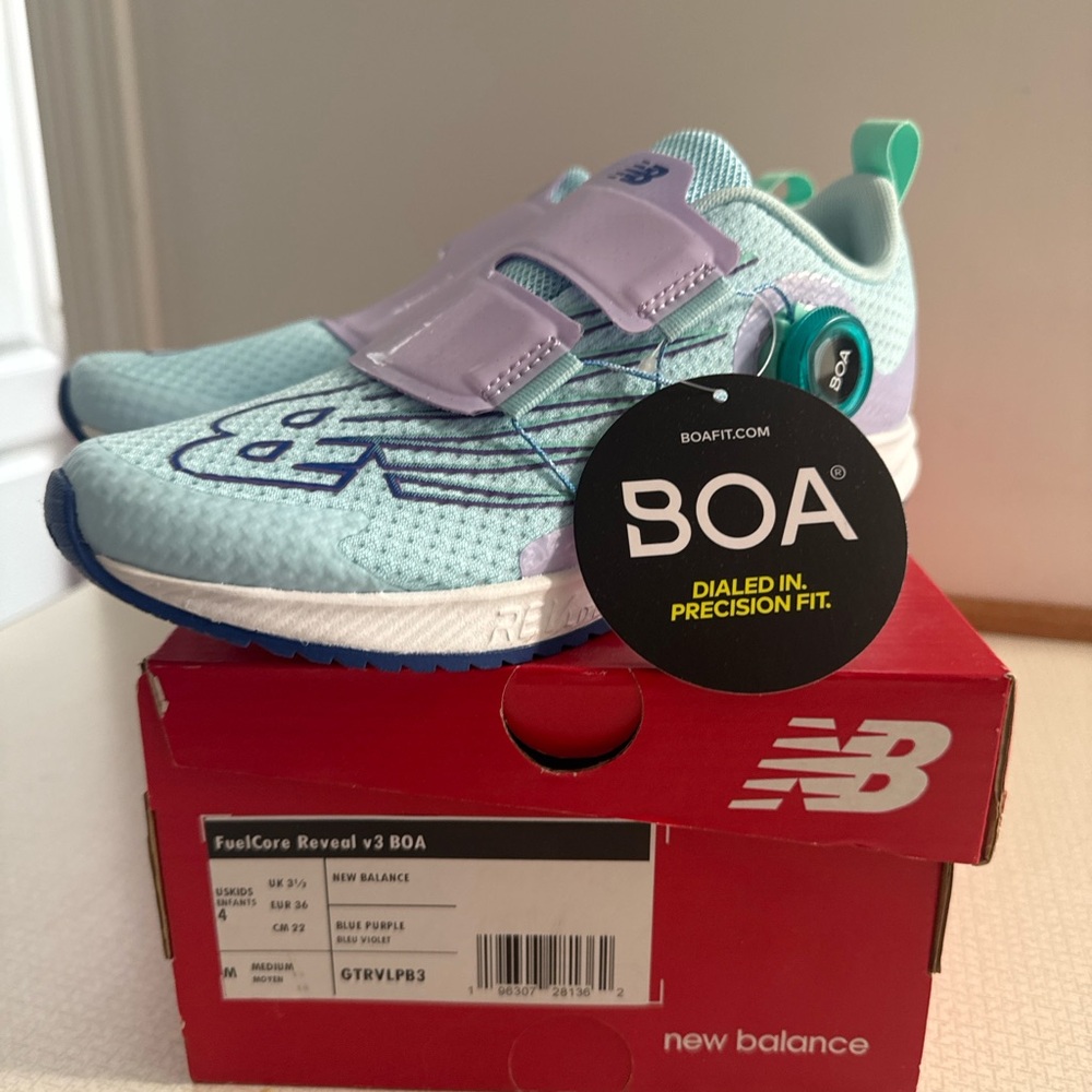 New Balance Kids FuelCore Reveal v3 BOA -  size 4 youth